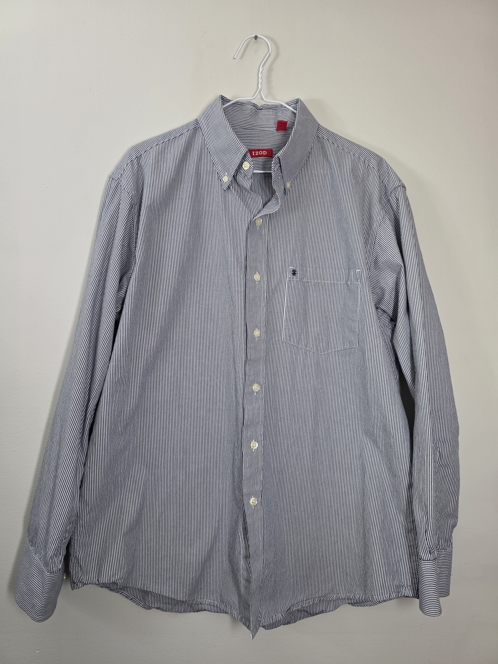 IZOD Men's Blue Stripe Button-Down Shirt Size L